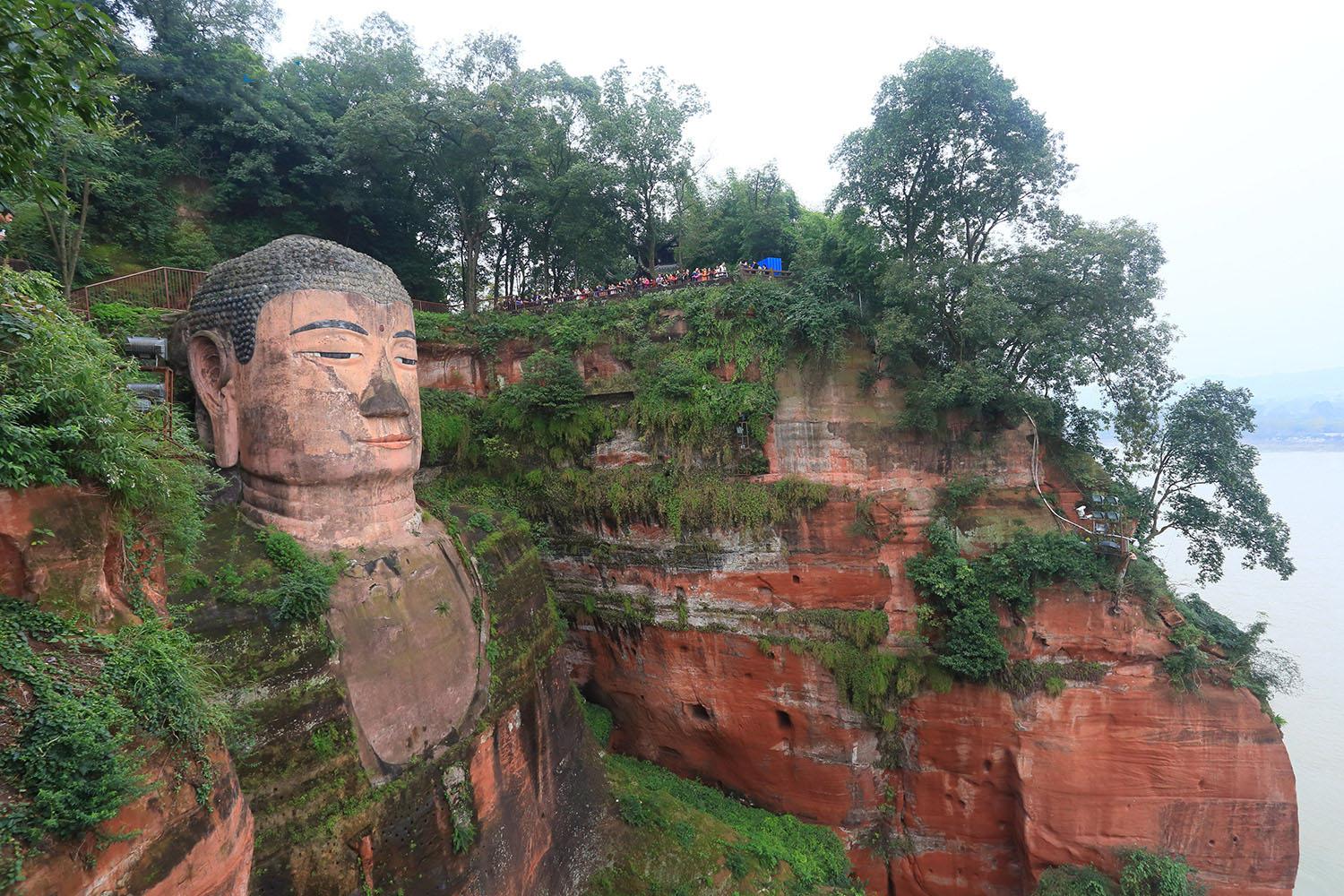 Trùng Khánh - Thành Đô - Lạc Sơn - Cửu Trại Câu - Công Viên Gấu Trúc